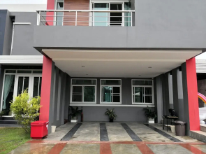 Votel Holiday House