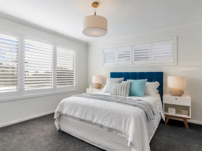 7 Graydens with views in Ventnor