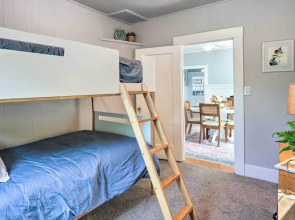 Walk to Main St: Historic Cottage in Sutter Creek