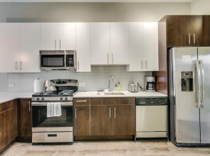 Sophisticated River West 2 Bedroom - Near the L by AllSet Turnover