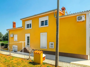 Amazing Apartment in Labin With Outdoor Swimming Pool, Wifi and 3 Bedrooms