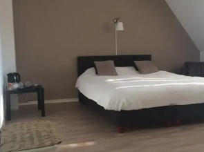 't Sand Apartment