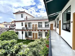 Chengnan B&B (the Old Town of Lijiang Store)