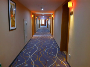 7 Days Premium·Gongzhuling City Railway Station