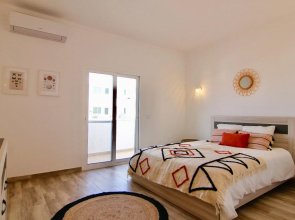 Lagoa Central by Homing