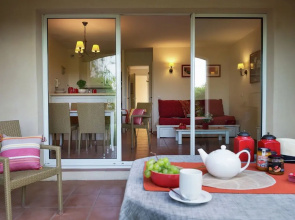 Comfortable Apartment Located in Authentic Provencal Village