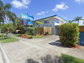 Raceways Motel