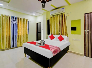 Oyo Flagship 93139 Green Lodging And Boarding