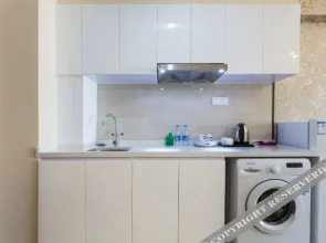 Dongguan Yashiju Apartment (Humen Wanda Plaza Branch)