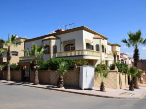 5 Bedroom Holiday Villa Yasmine, Perfect for Family Holidays, Near Beaches