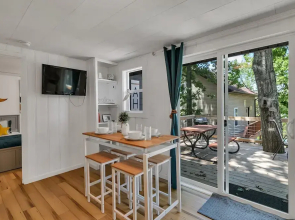 Firefly Cottage 2 Bedroom Cabin by RedAwning