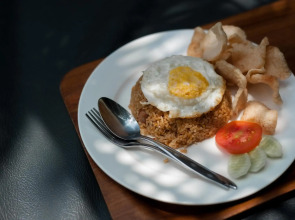 Surya Kencana Seaside Hotel