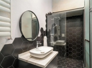 Urban Quarters - Büklü Han