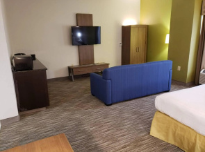 Holiday Inn Express Edgewood-Aberdeen-Bel Air by IHG
