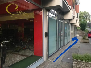 33A, no bici, self check-in