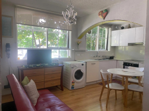 Santa Monica Apartment