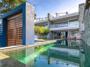 Phuket Moonlit Bay Seaview Resort&Spa