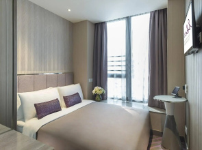 Cosmo Hotel Hong Kong