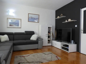 Stunning Home in Dugi Rat With Wifi and 1 Bedrooms