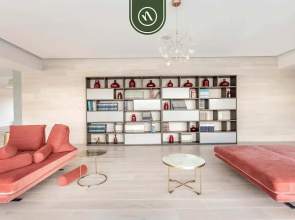 Luxury 3 BR Condo - Beach Access 1 Block Away
