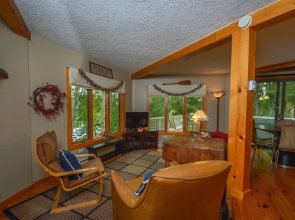 Blue Moon 3 Bedroom House