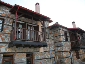 Kastania Gi