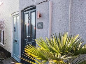 1 Alde Lane, Aldeburgh