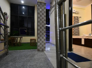 Tapovan Inn