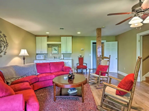 Mountain View Home: Hike, Raft, Golf + More!
