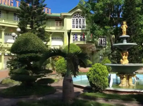Huong Tra Hotel