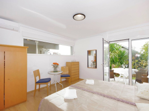 Studio apartment JaVi - free private parking: SA1 Trogir, Riviera Trogir