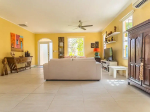 Golfcourse Tropical Guest House Private Pool in Tierra del Sol!