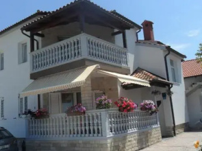 Studio Apartment In Medulin With Air Conditioning Washing Machine
