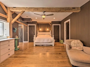 Luxe Barndominium w/ Home Gym, Theater, & More!