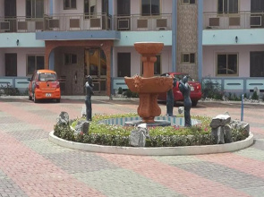 Samrit Hotel