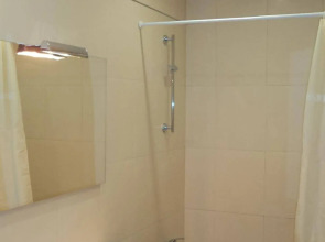 Parque Mourabel, Oasis Village, Pe do Lago