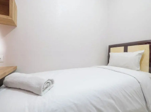 Modern and Cozy 2BR Podomoro Golf View Apartment