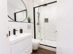 Lovely apartment in the heart of Chester with free parking