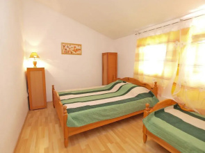 Apartment Manda 709