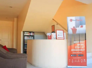 RedDoorz near Panglao Municipal Hall