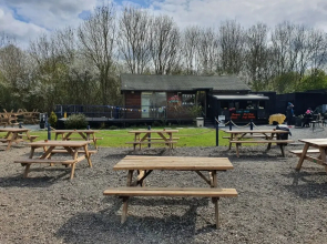 Personal Pitch Tent 6 Persons Glamping 2