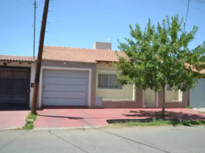 Amplia e iluminada casa en Mendoza