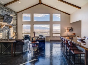 Livingston - Crazy Mountain Lodge