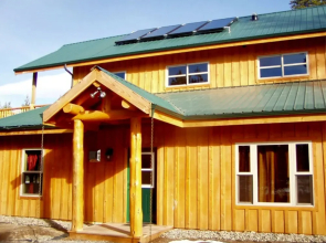 DiamondStone Guest Lodges