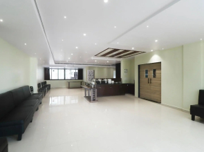 OYO 68376 Hotel 7th Heaven