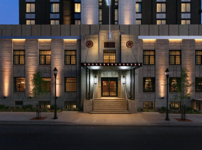 Kimpton Armory Hotel Bozeman by IHG