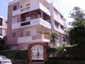Maamoura Beach Family Apartment 3
