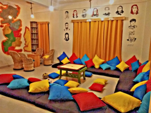 Whoopers Hostel