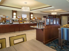 Holiday Inn Express & Suites Sherwood Park-Edmonton Area by IHG