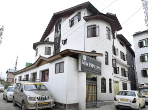 OYO 4944 Hotel New Prince Inn